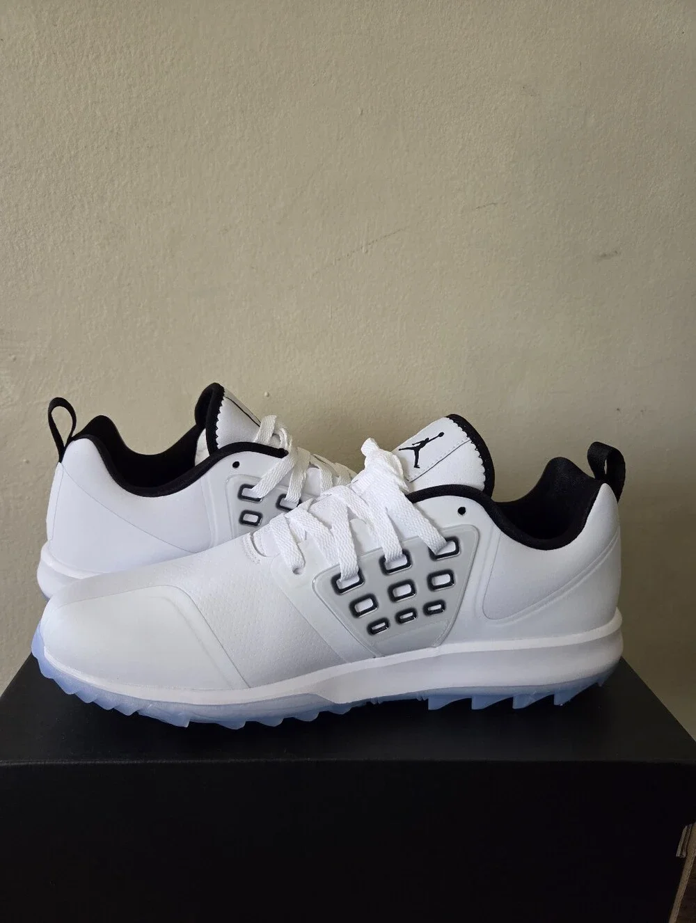 Nike Jordan Grind Golf Shoes White Black AR0503-102 Men's Size 10.5